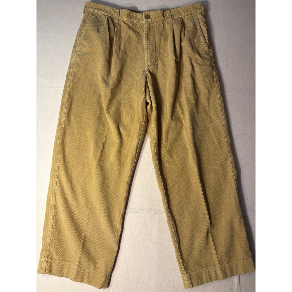 LL Bean Double L Natural Fit Corduroy Pants Mens 40x30 Tan Pleated Khaki 0CYB6